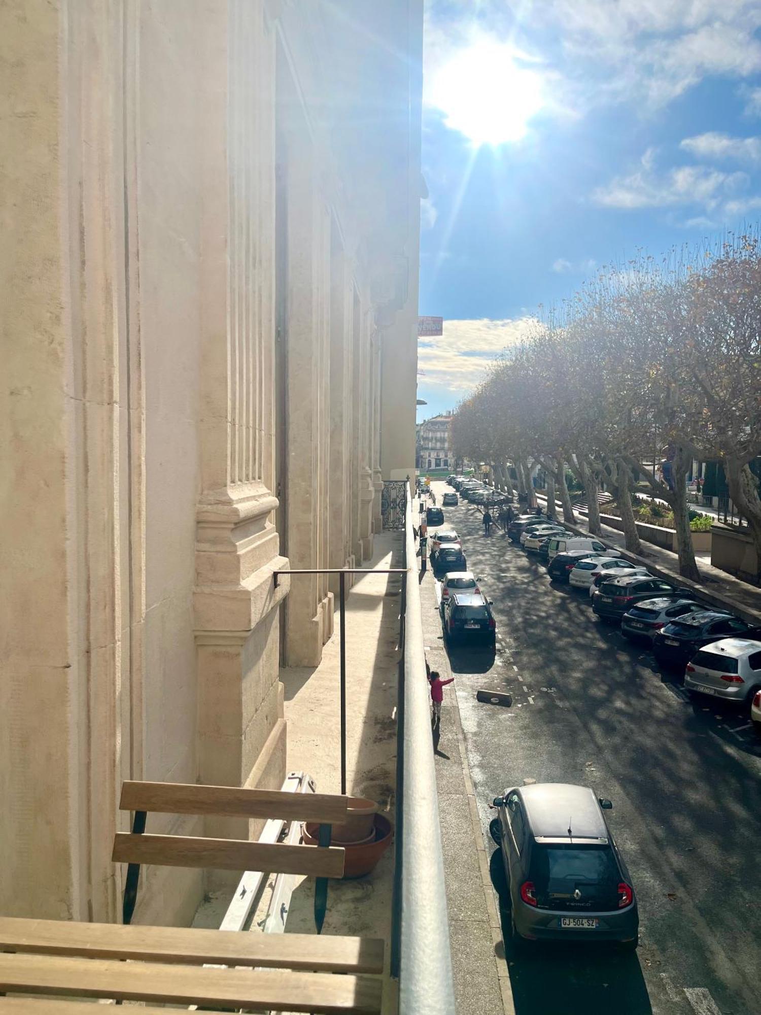 L'Echappee Setoise - Appartement Haussmannien - Localisation Exceptionnelle - Proche Canal Sete Exterior photo